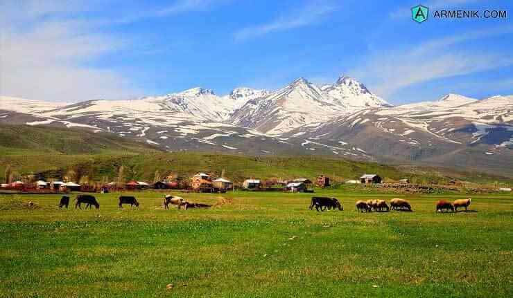 Mount-Aragats