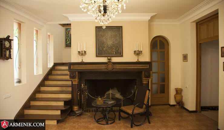 Hin-Yerevantsi-Hotel3