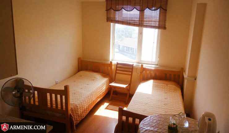 findarmenia-hostel-yerevan